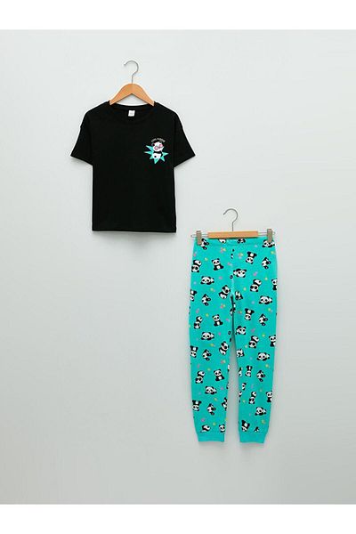 LC Waikiki Set pijamale pentru fete cu mâneci scurte imprimate cu decolteu rotund (S2)