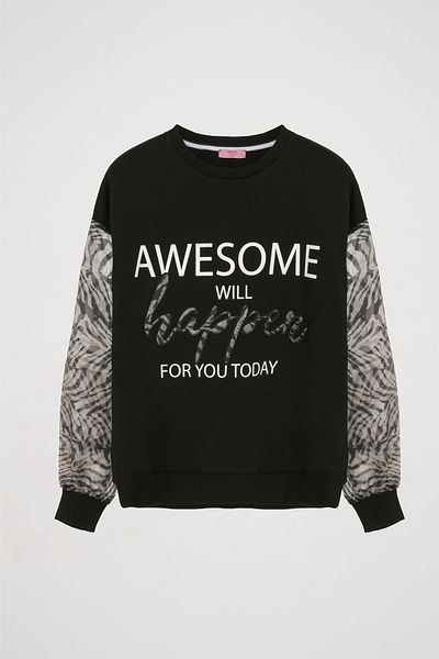 Quzu Text Printed Zebra Black Sweatshirt
