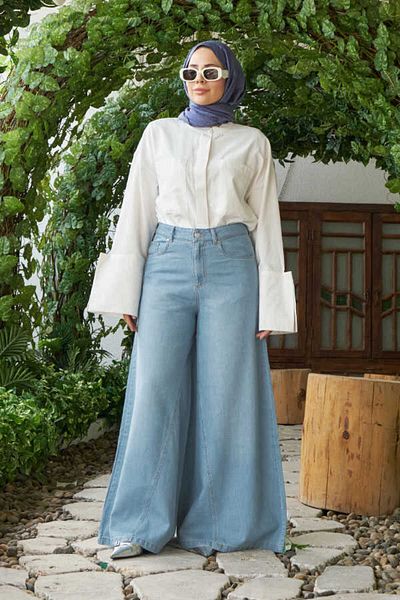 Neways 1162 Model - Light Blue Trousers with Denim Skirt