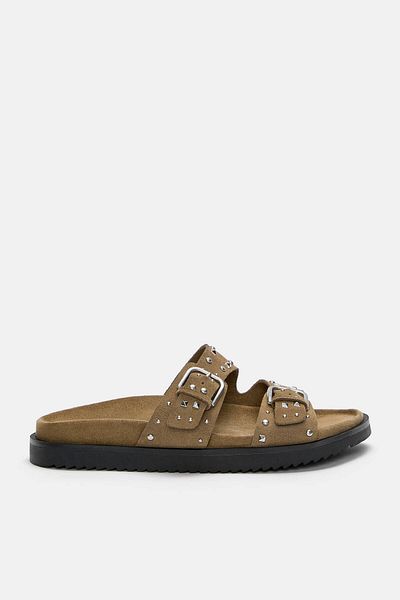 Pull & Bear صندل جلدي مرصع بأبازيم