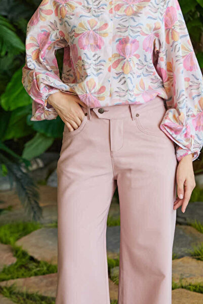 Neways موديل 1067 - بنطال جينز واسع الساق، لون مسحوق