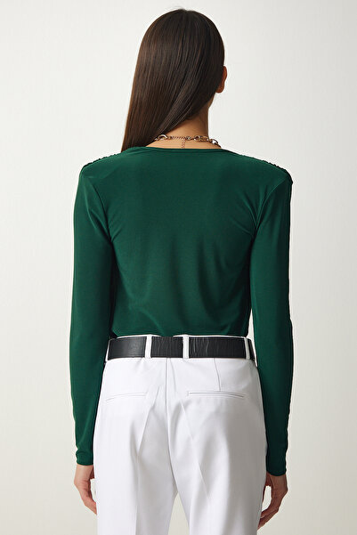 Lovelyİstanbul Emerald Green Knitted Blouse - Wrap Neckline with Padding and Snaps Lff0003