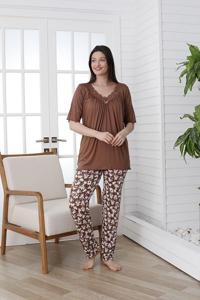 VG BOND MODA Women's Viscose Double Pajamas Set - Lace Collar and Print, Short Sleeve Vg139