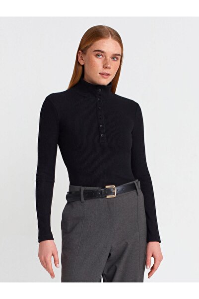 Dilvin 31435 Balıkçı Yaka Düğmeli Top-Siyah
