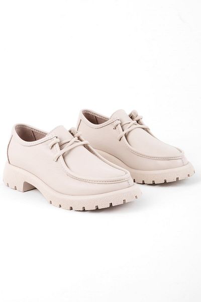 Lal Shoes & Bags Дамски мокасини с връзки Mariel от естествена кожа с шевове - кремави
