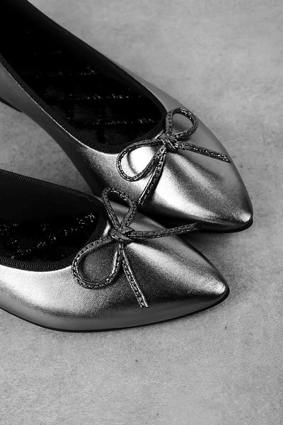 Lal Shoes & Bags Anthracite - Women's Joke Pointed Toe and Ribbon Detailed Ballerina Shoes