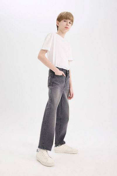 DeFacto Jungen-Jeans mit lockerer Passform und geradem Bein, Basic-Jeans mit Pailletten, D6489a825sm