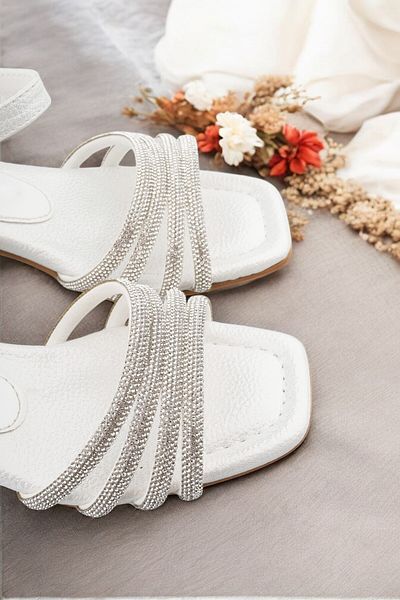 FOLLOWIN Girls' Evening Dress Shoes with Four Rows of Stones, Girls' High Heels, Girls' Shoes