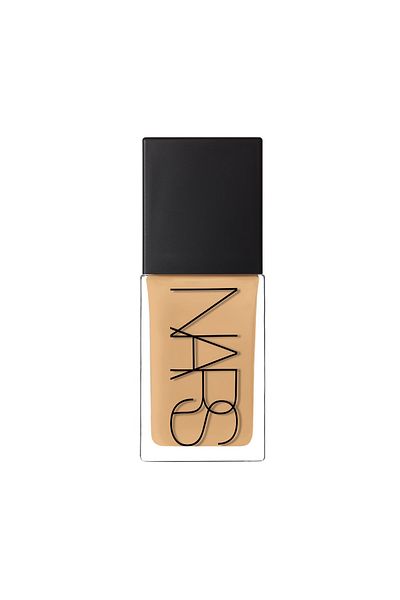 Nars 30 ml New Color - Light Reflective Foundation with Care Effect Revealing the Light of Lure
