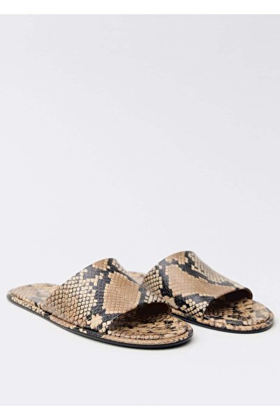 MANGO Woman Animal Print Leather Sandals