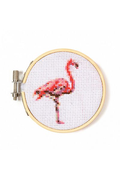 Kikkerland Mini Set de Broderie in Cruciulita – Flamingo