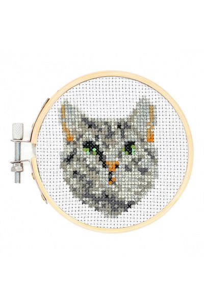 Kikkerland Mini Cross Stitch Kit – Cat