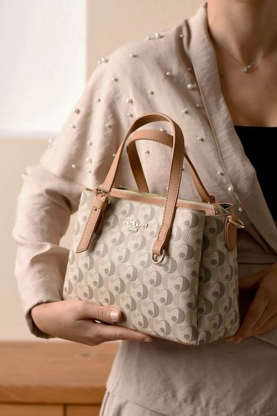 Cacharel Paris Women's 3 Compartment Long Cross Strap Shoulder & Hand Bag