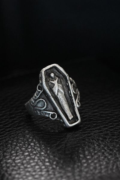 Clariss Adjustable Coffin Model Men's Ring