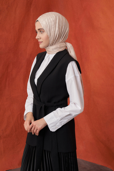 ARMANDA Beige Colored Italian Jacquard Block Patterned Shawl