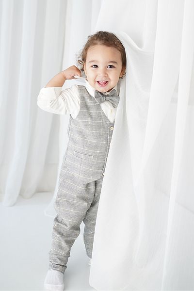 Catz Kids Set de 4 băieți - vestă gri din carouri din gabardină, bretele (100% bumbac)