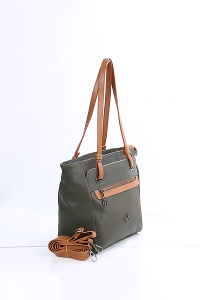 Nas Bag Τσάντα ώμου με λεπτομέρεια τσέπης Nas Buzzy Embroidered Satin Fabric
