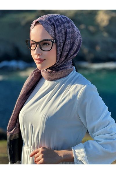 Arwella 30% Silk Crow's Feet Women's Shawl