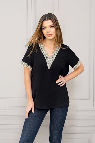 aytemas Laced Collar and Sleeve Blouse