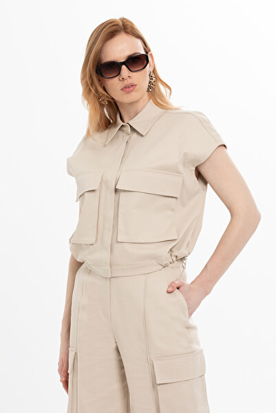 kı.we Beli Lastikli Kısa Bej Bluz