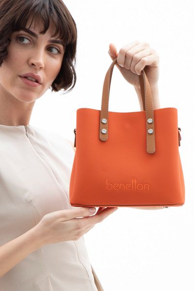 United Colors of Benetton Geantă de umăr Beneton pentru femei - Portocaliu/Camel BNT1589