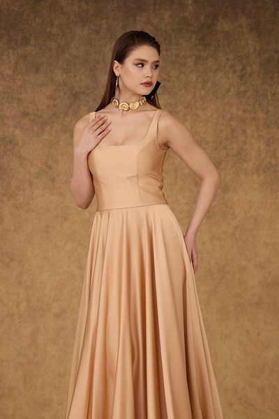Carmen Rochie de seara din satin cu decolteu patrat auriu
