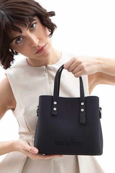 United Colors of Benetton Benetton Women's Black Shoulder Bag - Bnt1589