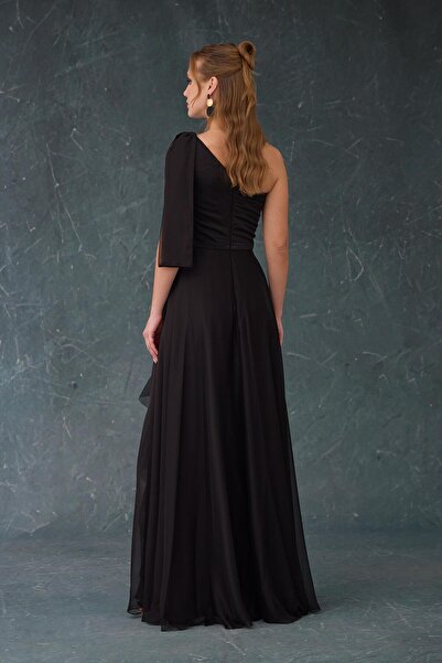 Carmen Černé šifonové dlouhé večerní šaty na jedno rameno
