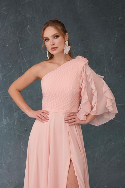 Carmen Rochie de seara din sifon cu maneca cu o maneca