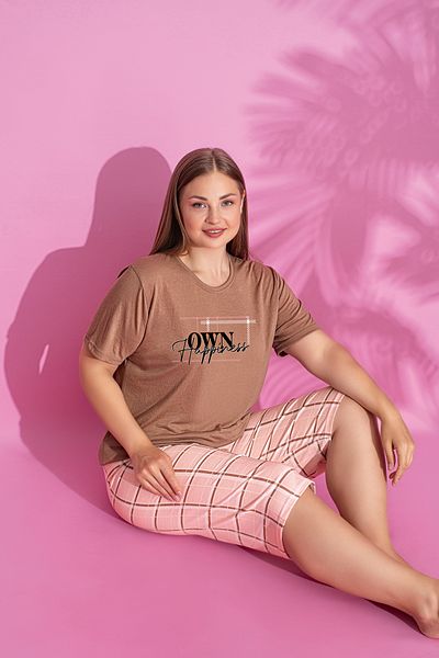 Prestij İç Giyim Women's Large Size Cotton Short Sleeve Crew Neck Lettering Detailed Capri Pajama Set