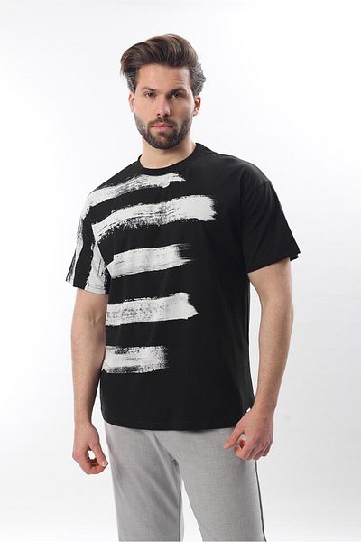 Madmext Ανδρικό T-shirt με μαύρο εμπριμέ κανονική εφαρμογή E7107