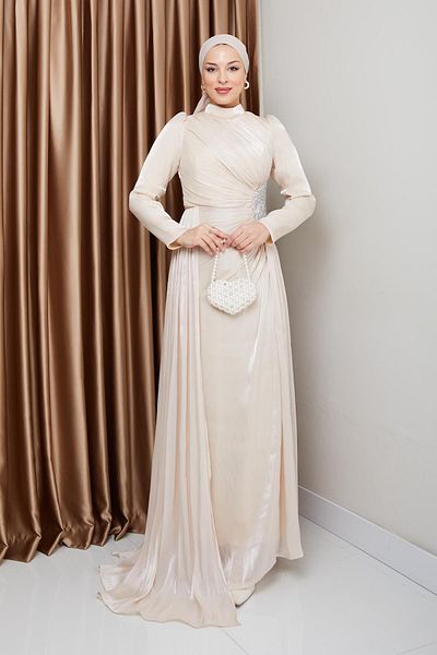 Olcay Hijab-Abendkleid aus Seide – Strass- und Kordelzug-Detail, Yoryo CREAM 1233