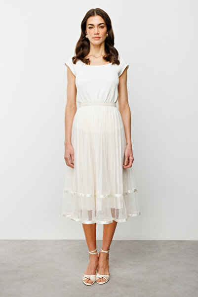 Ekol تنورة مزينة باللؤلؤ