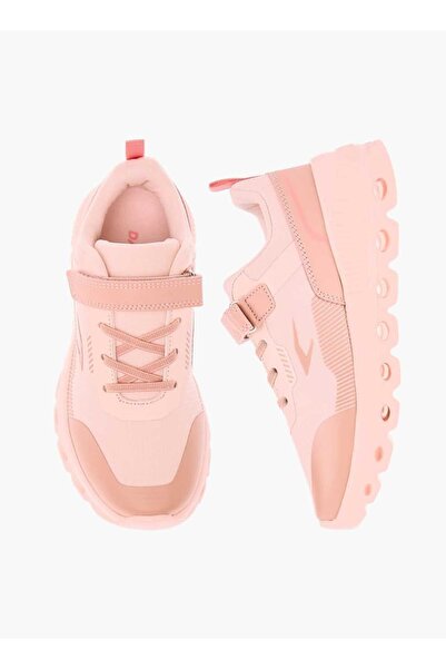 Dash Dash Panelled Sports Shoes with Hook and Loop Closure