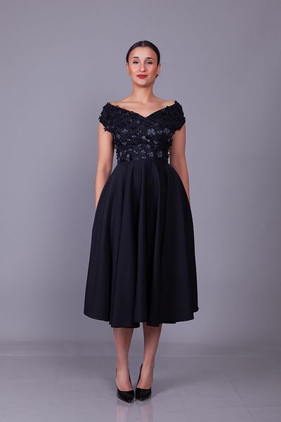Bidoluelbise Black Boat Neck Floral Tulle Detail Midi Length Evening Dress
