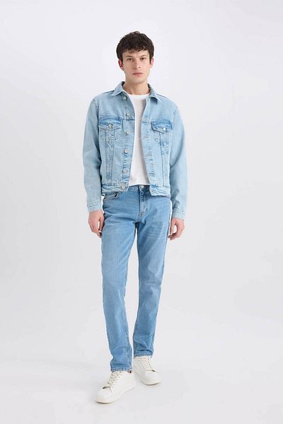 DeFacto Jeansjacke mit normaler Passform D8306AX25SP