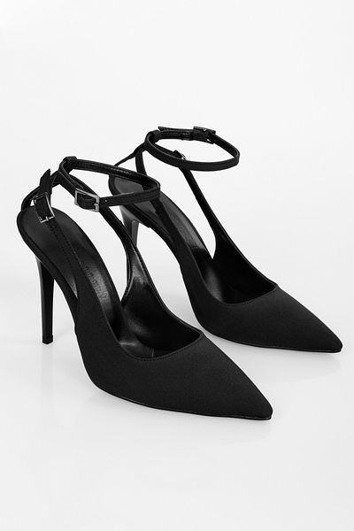 Shoeberry Mila Stilettos für Damen aus schwarzem Satin mit Gürtel