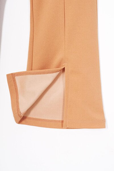 zepkids İspanyol Paça Yırtmaç Detaylı Vizon Renk Kız Çocuk Pantolon