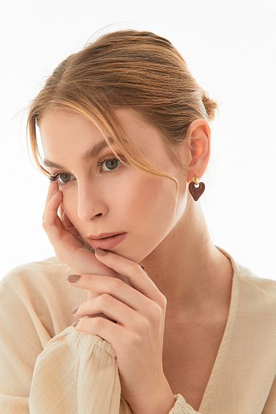 Fulla Moda Pearlescent Heart Earrings