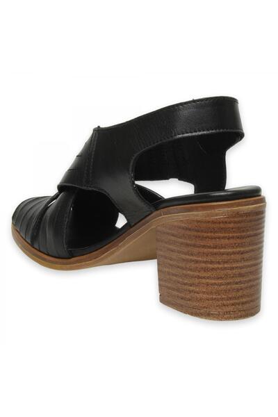 Mammamia D25Ys-2830 Günlük Kalin Topuklu Siyah Kadın Sandalet