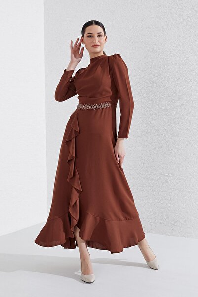 MODAJİN Dadali Eteği Volanlı Beli Taşlı Elbise Kahve