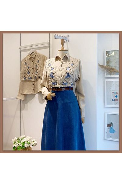 Faya Boutique Cămașă cu flori albastre cu detaliu de pulover tricotat