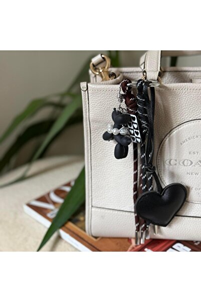 Alice İsstanbul Pearl Balloon Dog Charm Bag Accessory&Keychain