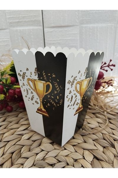 Deniz Party Store علبة رقائق الذرة من الورق المقوى باللونين الأبيض والأسود 8 قطع