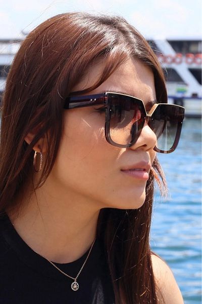 Nilu Moda Women's Sunglasses