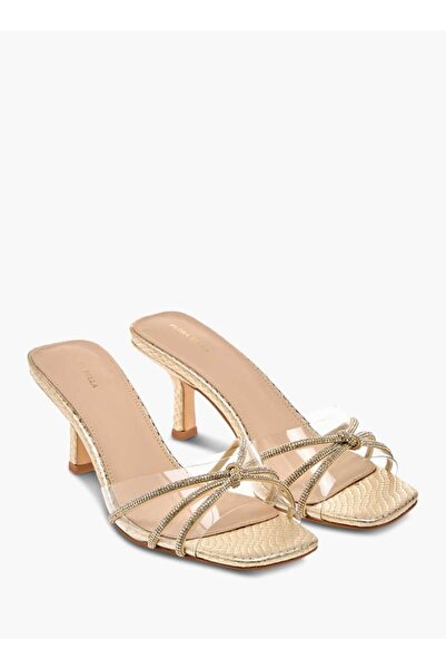 Flora Bella by Shoexpress صندل فلورا بيلا سهل الارتداء ومزين بكعب واسع