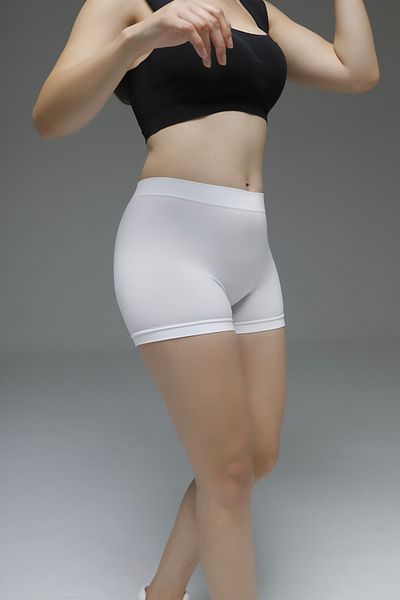 MİSTİRİK Model Moncorno - Boxeri sport fără cusături pentru femei - Culoare albă