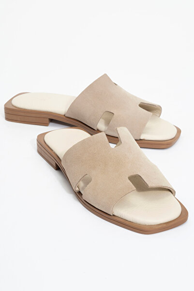 Zeynep Sıradağlı Papuci de damă Kalven din piele naturală, piele intoarsa bej