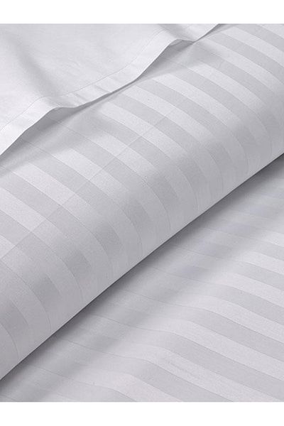 CAQQA King Size / 220cm X 240cm Double Satin Hotel Duvet Cover Set Without Sheets