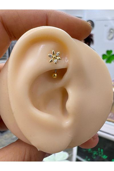 Arescollection Steel Barled Zircon Stone Flower Rook Piercing (1 Piece)
